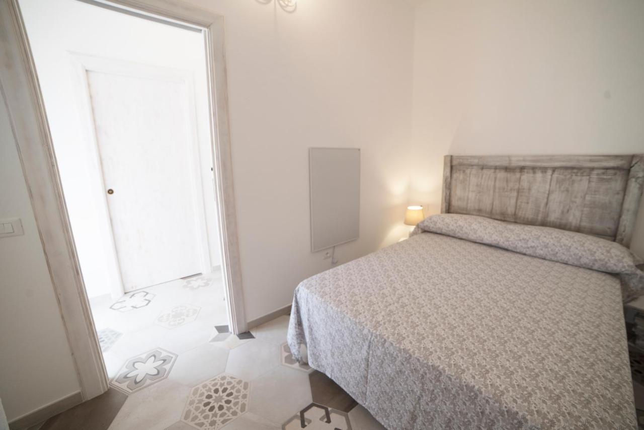 Aria Di Vico Aparthotel ヴィーコ・デル・ガルガーノ エクステリア 写真
