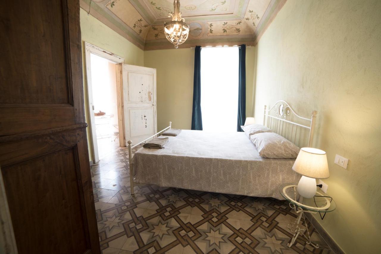 Aria Di Vico Aparthotel ヴィーコ・デル・ガルガーノ エクステリア 写真
