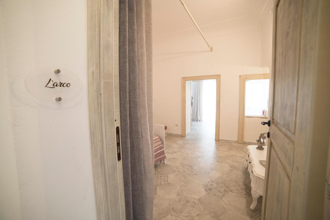 Aria Di Vico Aparthotel ヴィーコ・デル・ガルガーノ エクステリア 写真